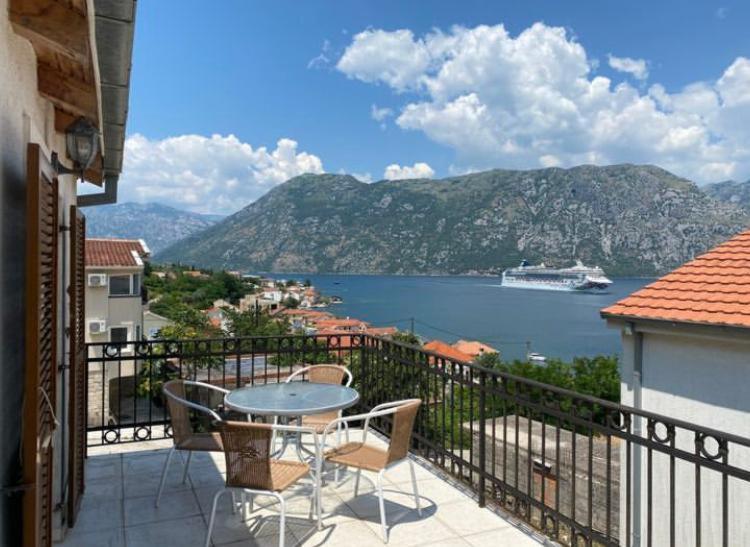 Apartman Kati Prčanj エクステリア 写真